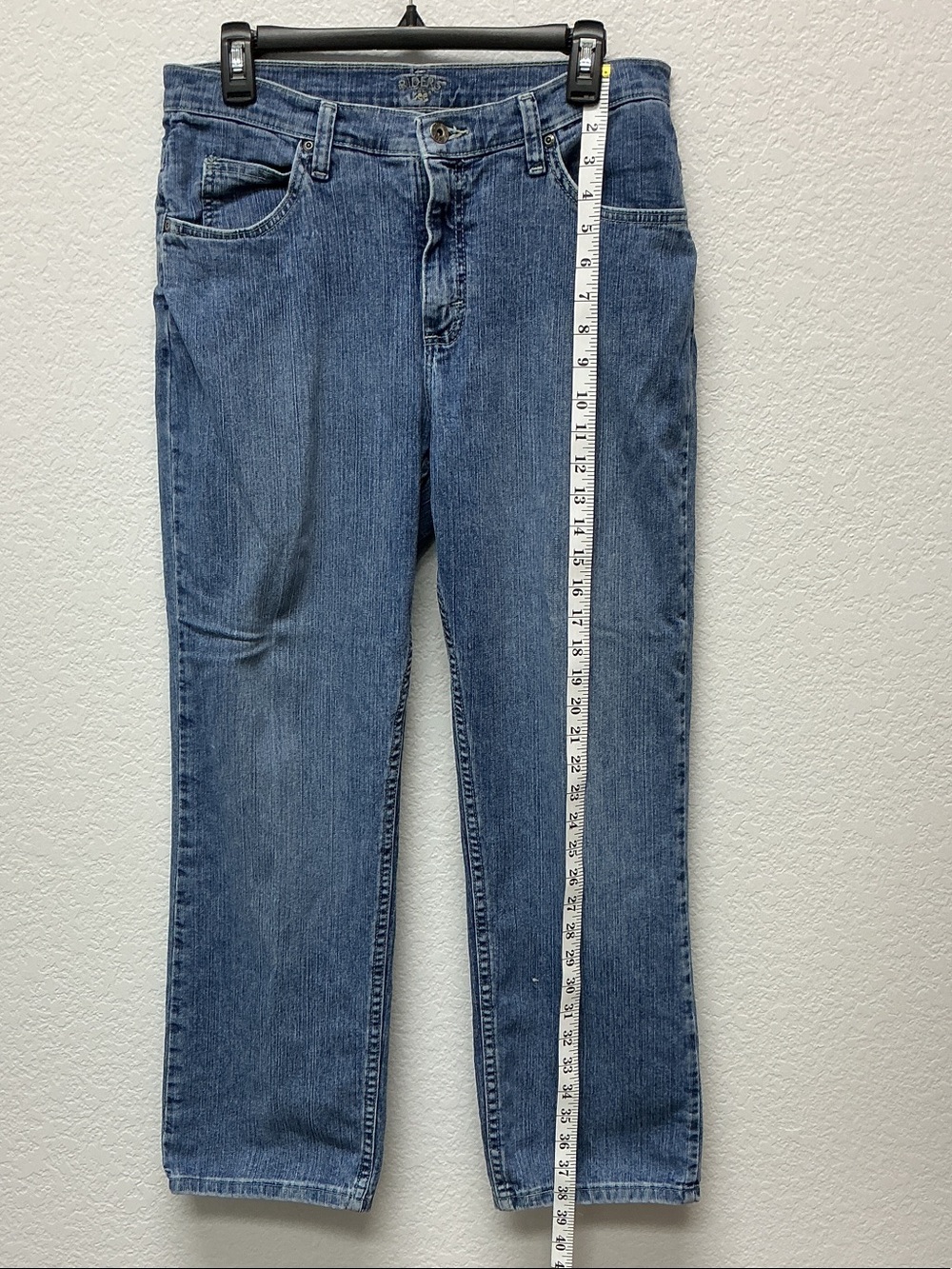 Riders by Lee Women's Straight-Leg Jeans in Medium Blue